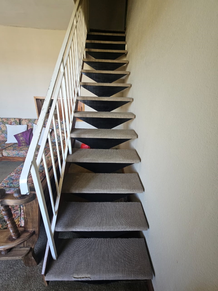 To Let 2 Bedroom Property for Rent in Blomtuin Western Cape